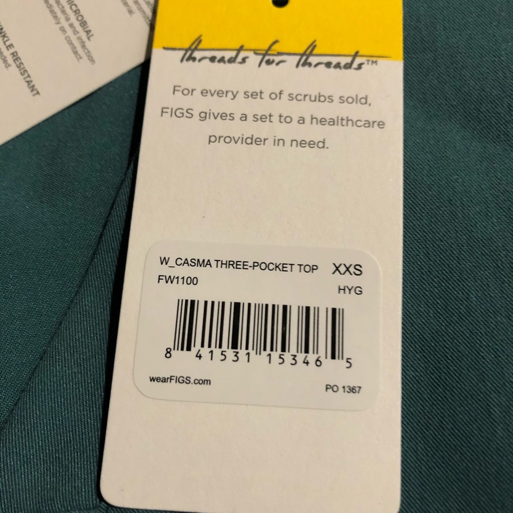 Casma figs. Top brand new, pants worn once.